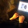 Gegrinnik, gedoe met webcams, echo's en verwarring bij @eef #uploadtv