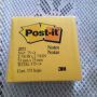 En el trabajo me regalaron @Postit_MX  = que a      @JillBegovich admiro mucho ☻ 
