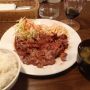 今日の〆は幸せの豚しょうが焼き @洋食バル・ウルトラ。
豚って偉いね。