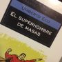 Pero si encontré "El superhombre de masas" de Umberto #Eco :) -