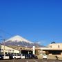夕暮れでもうすぐ赤く染まるけど名古屋に帰る。