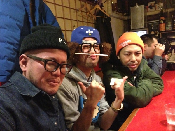 今、ユニット組みました。5月までに、なんか出します〜