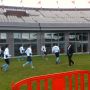 De mannen van Men United lopen warm #copa13